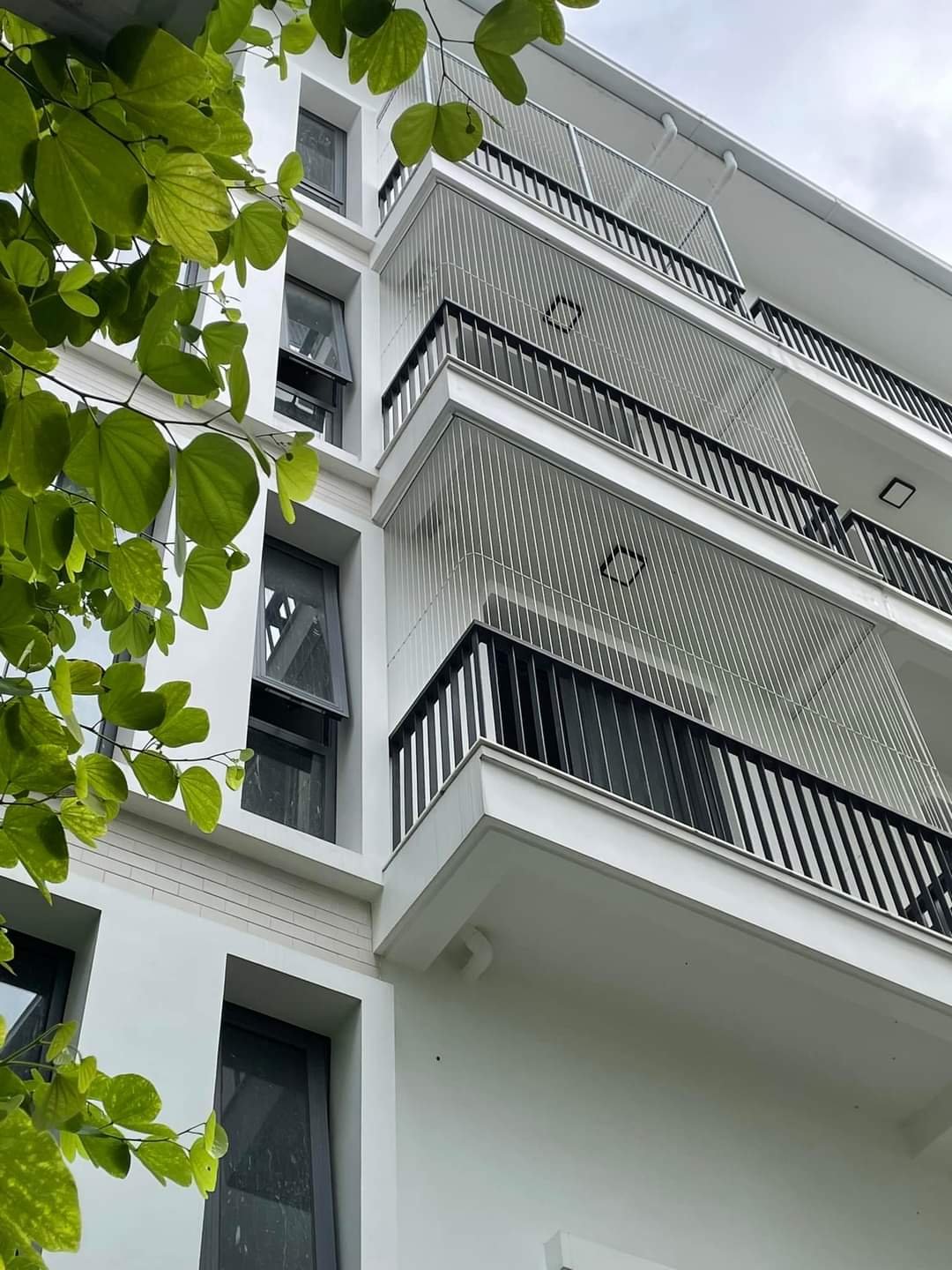 Lưới an toàn ban công nhà phố Hòa Phát